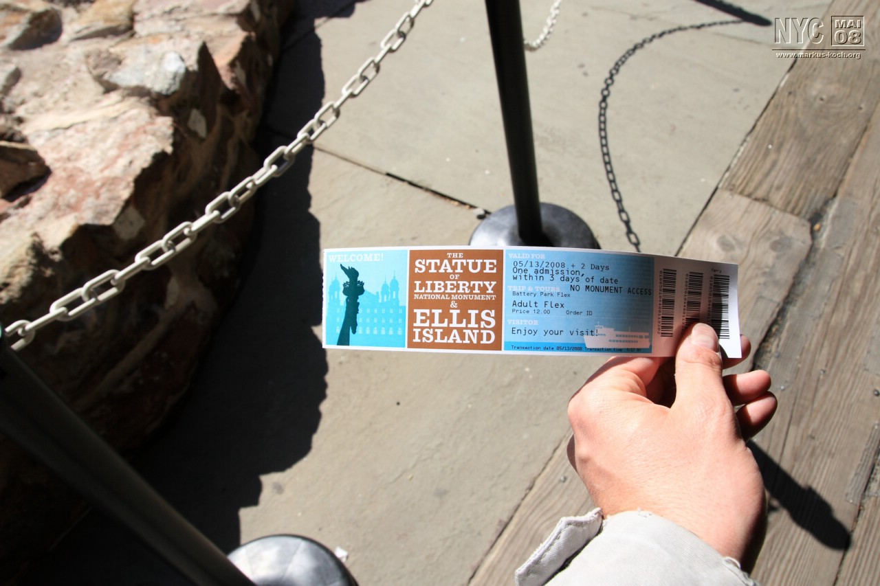 080513_nyc_tag2_mk015