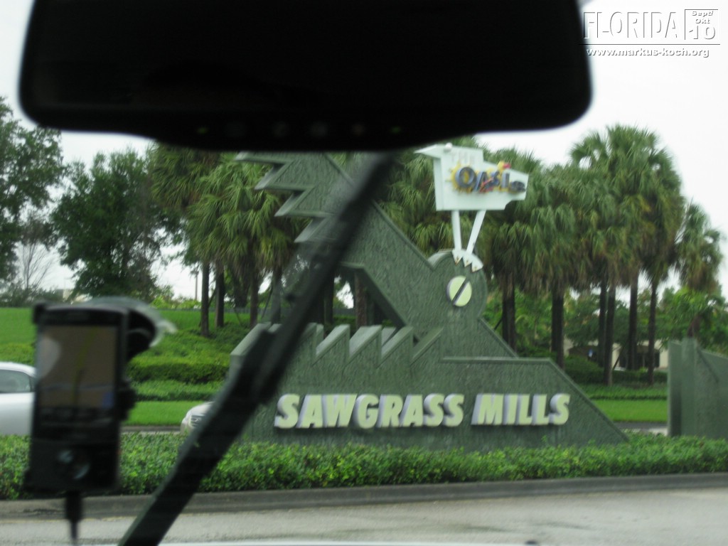 20100929_fll_to_homestead_shopping_mk04